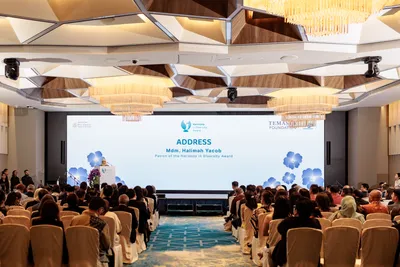 Launch Event photo 12